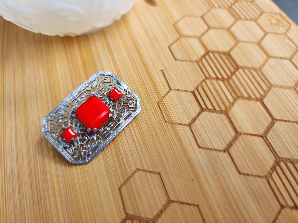 Vintage Estate Art Deco Brooch Pin Red Enamel and Silver Tone Euc